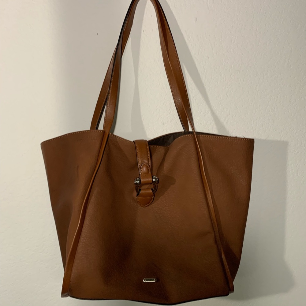 Champs women’s purse